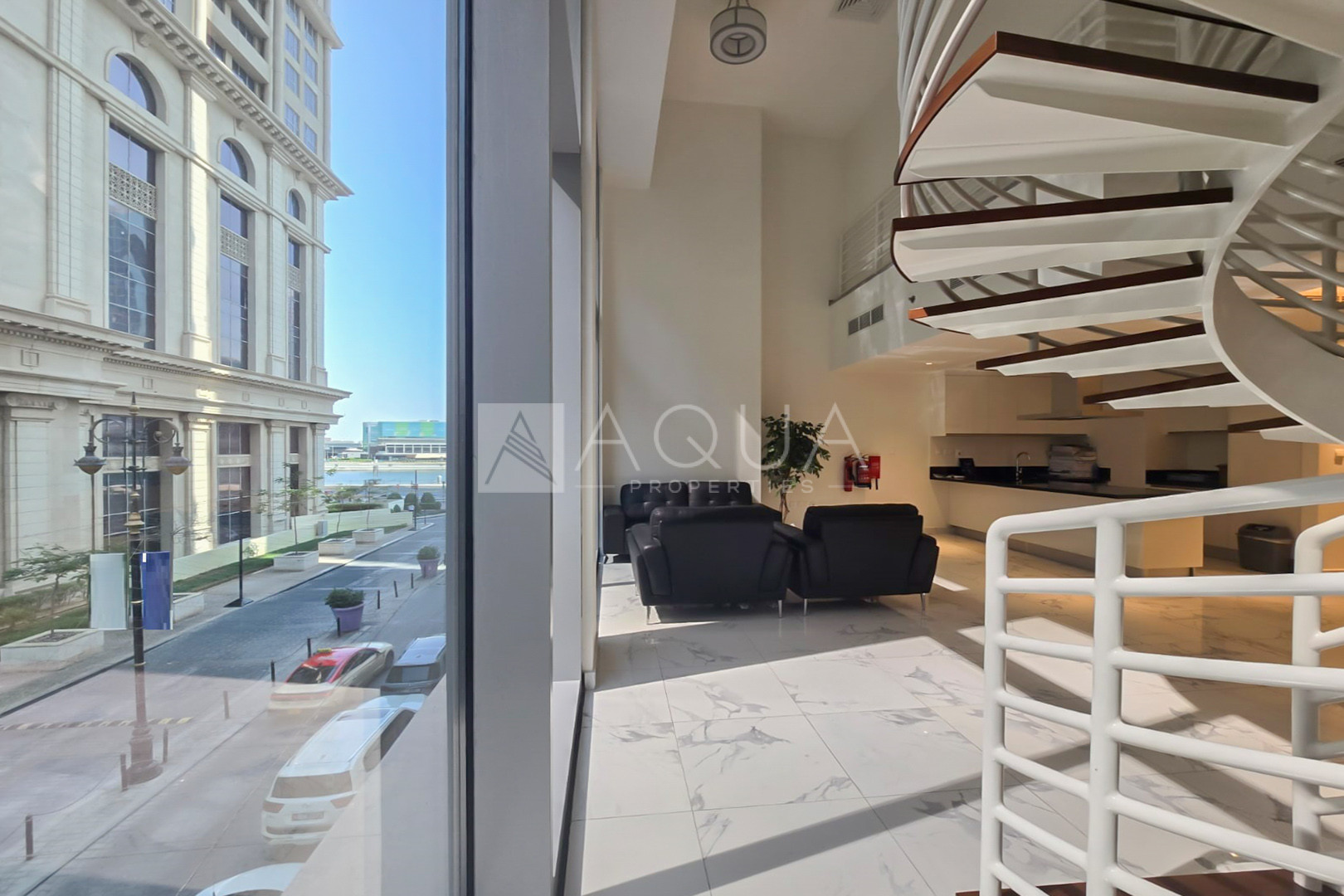 Luxury office | Vibrant | Next to Canal 