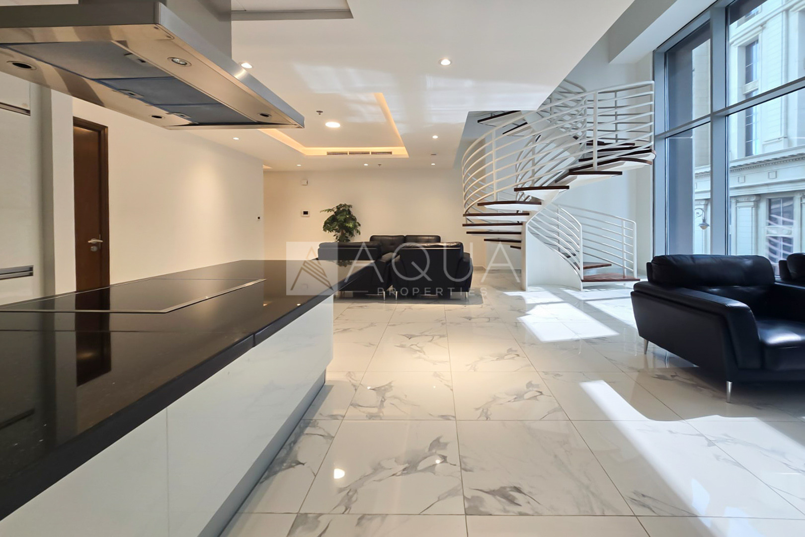 Luxury office | Vibrant | Next to Canal 