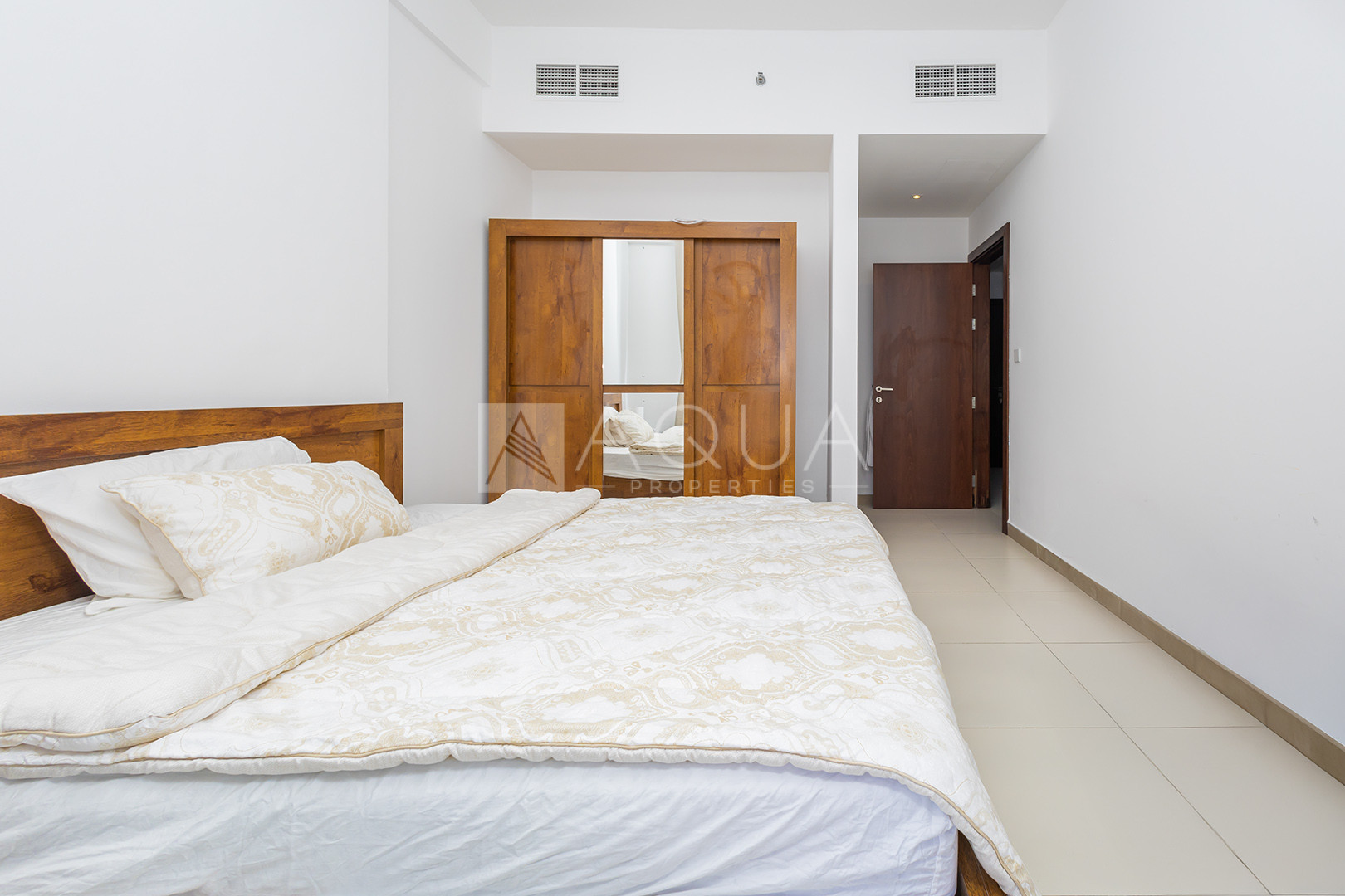 Binghatti Gateway l Unfurnished l Vacant 