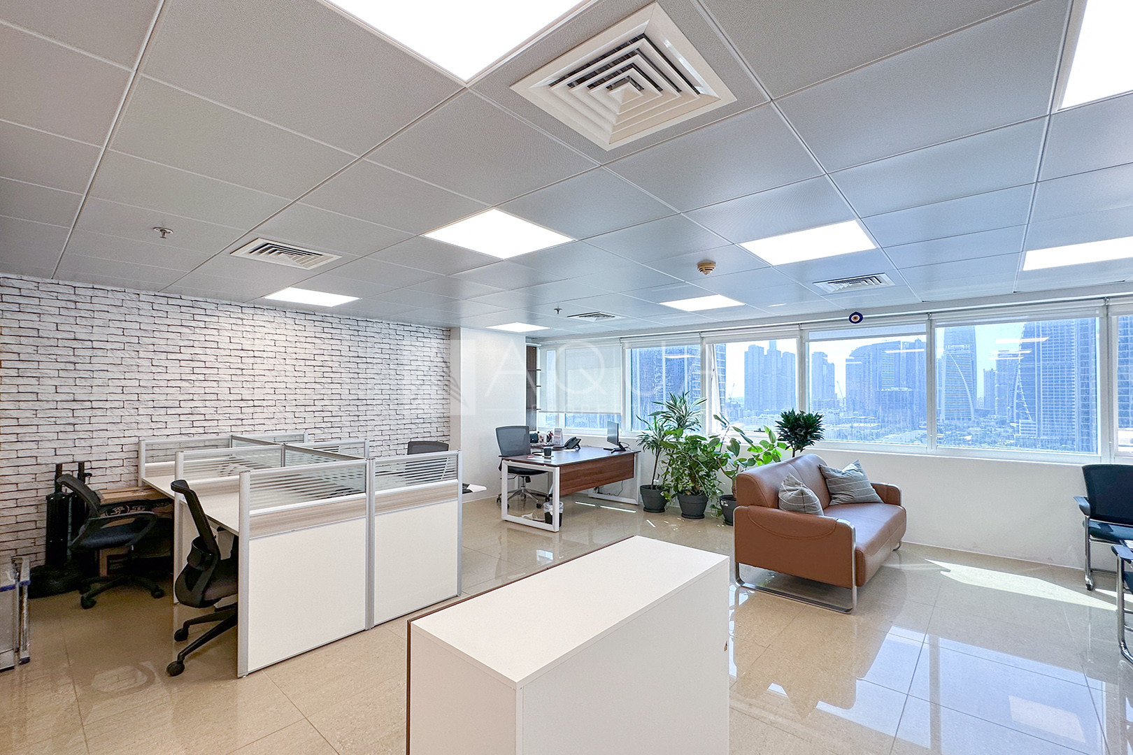 Luxury Office | Lake View | Vacant | Close Metro