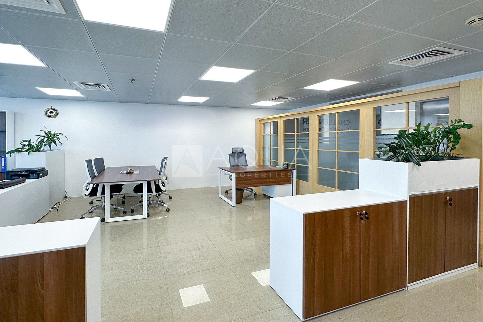 Luxury Office | Lake View | Vacant | Close Metro