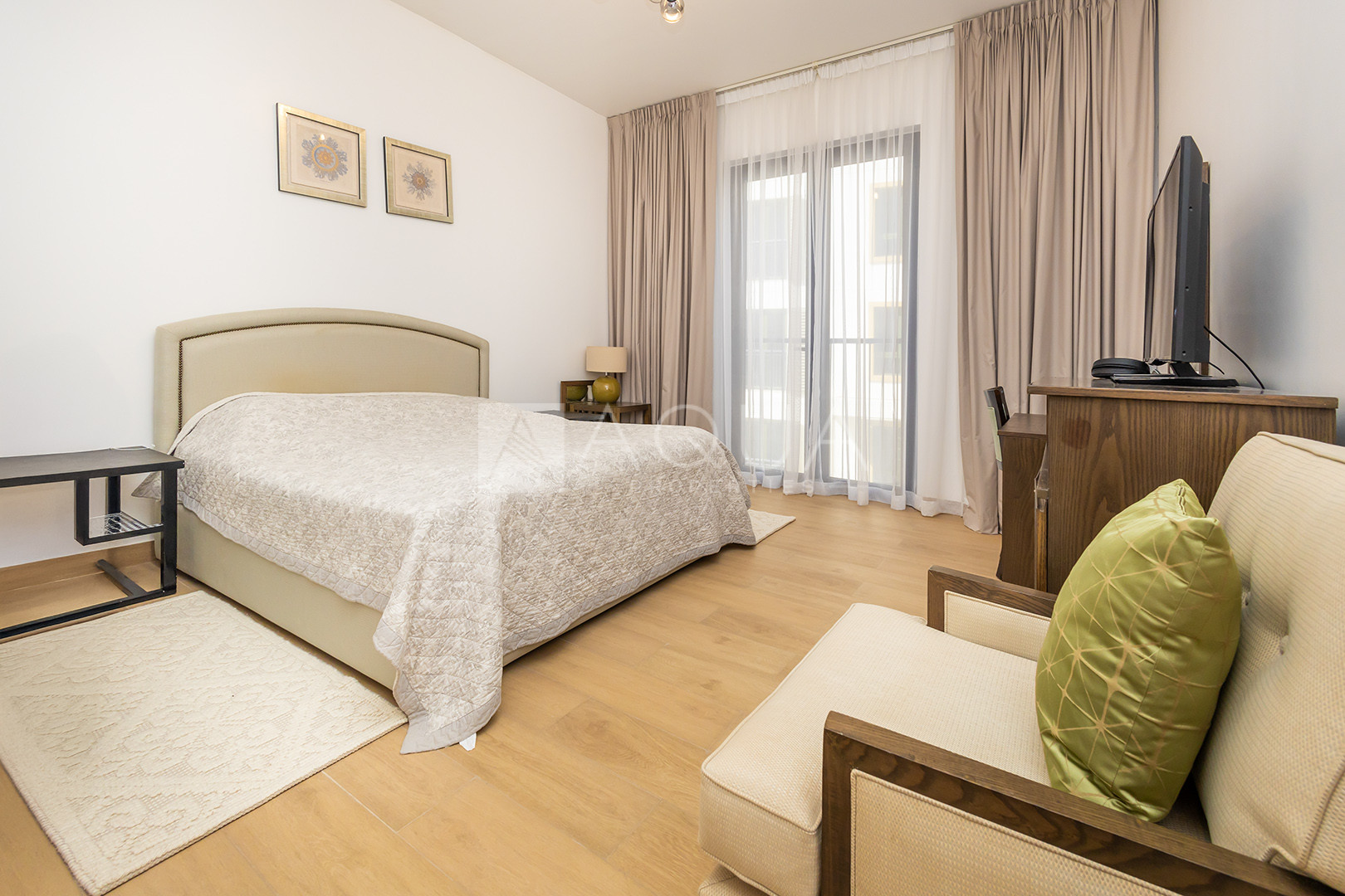 Fully Furnished I Best Lay Out I Community View 