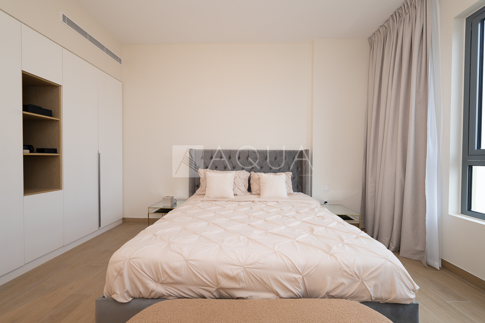 Full City View and Partial Sea View | High Floor