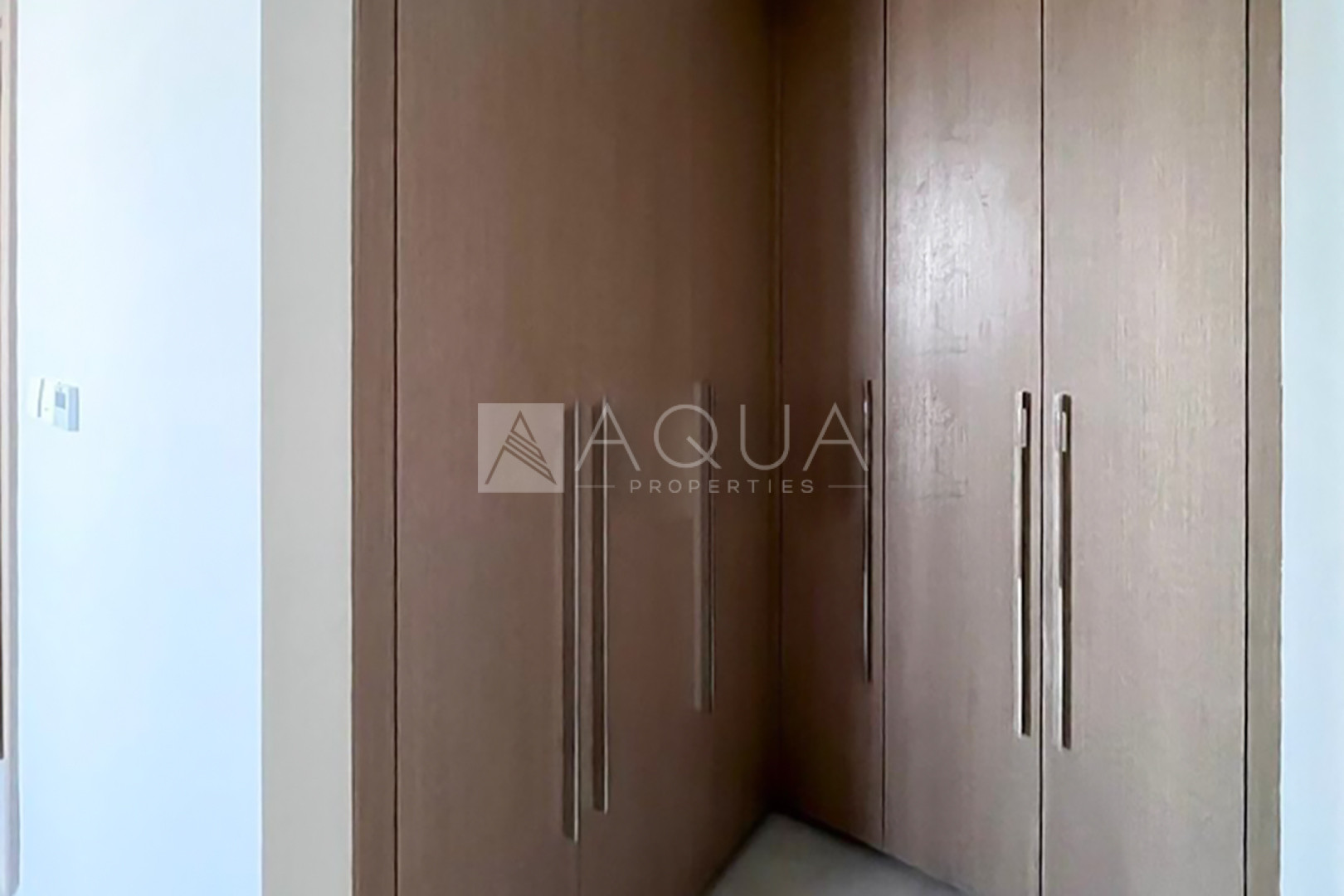 PRIME LOCATION | SPACIOUS UNIT | GENUINE RESALE