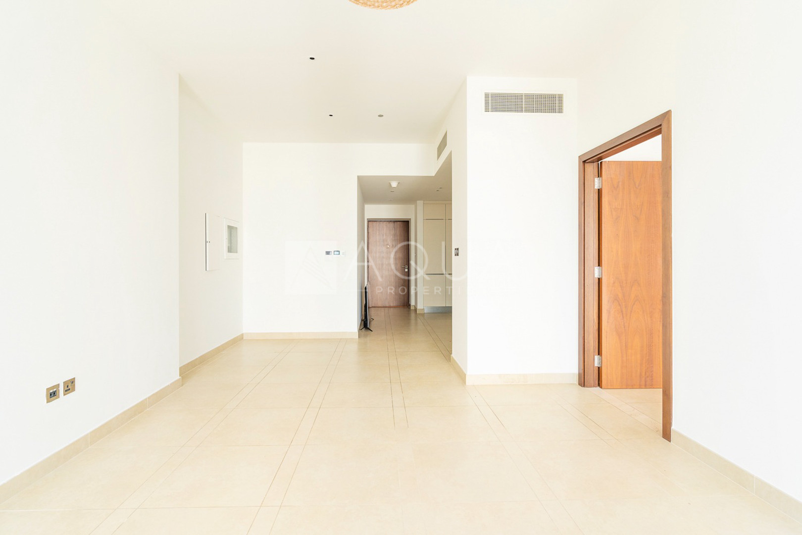 Exclusive | High Floor | Large Layout 