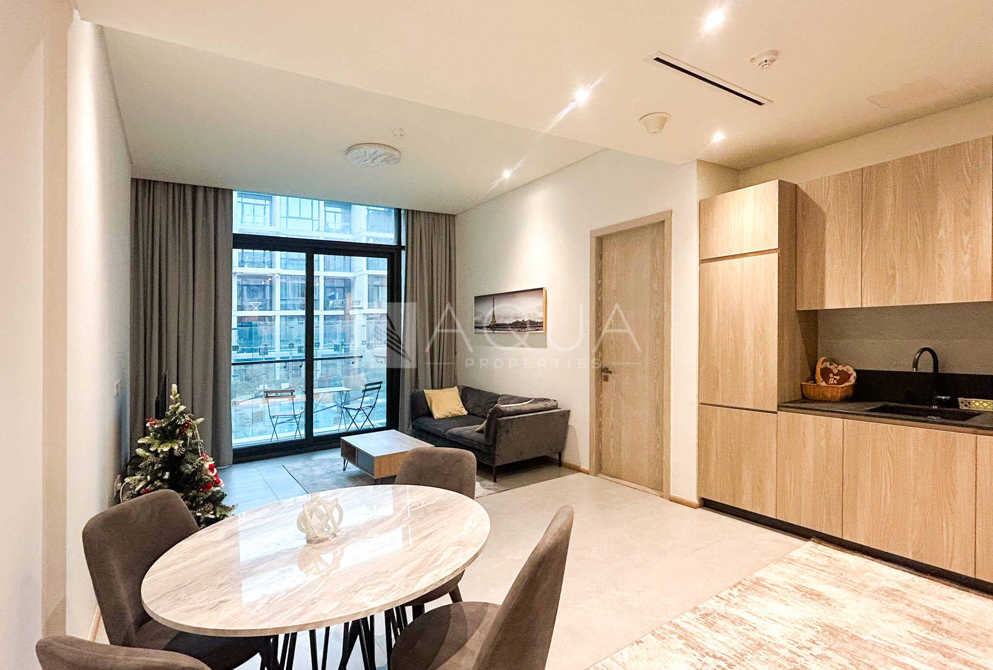 EXCLUSIVE | FULLY FURNISHED | POOL VIEW 