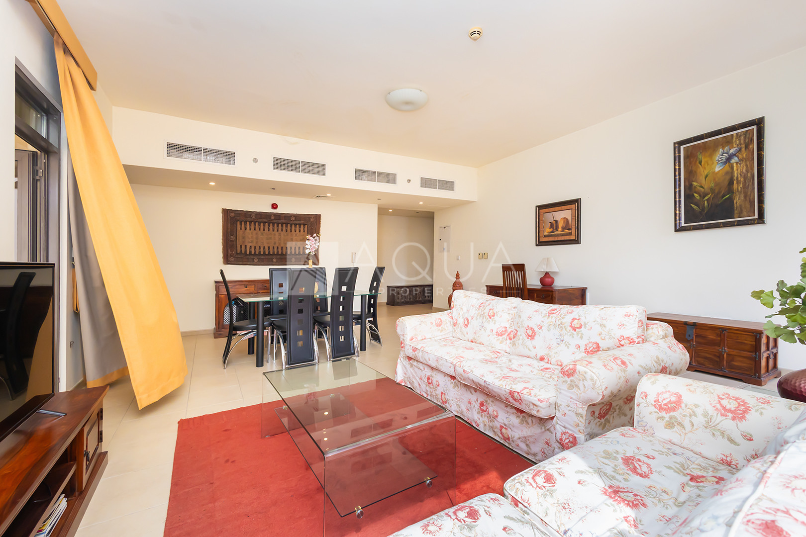 CANAL VIEW | EXCLUSIVE 1 BED | HUGE LAYOUT