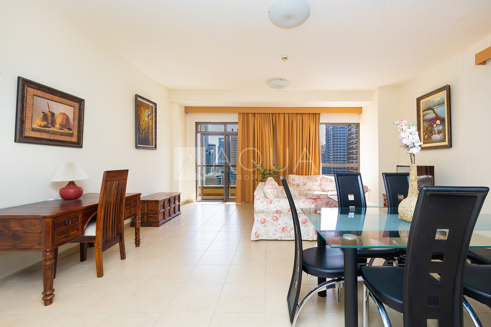 CANAL VIEW | EXCLUSIVE 1 BED | HUGE LAYOUT