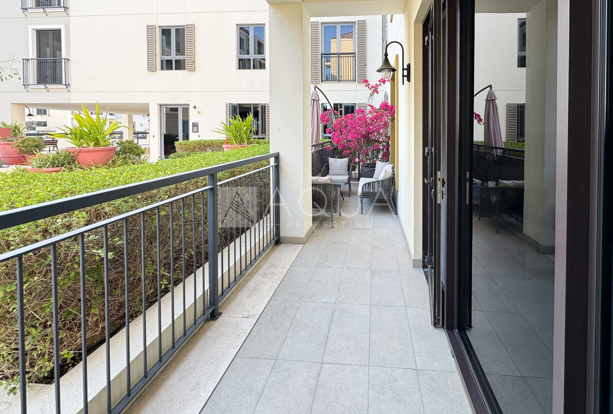 Beautiful 2 Bedroom l Fully Furnished   