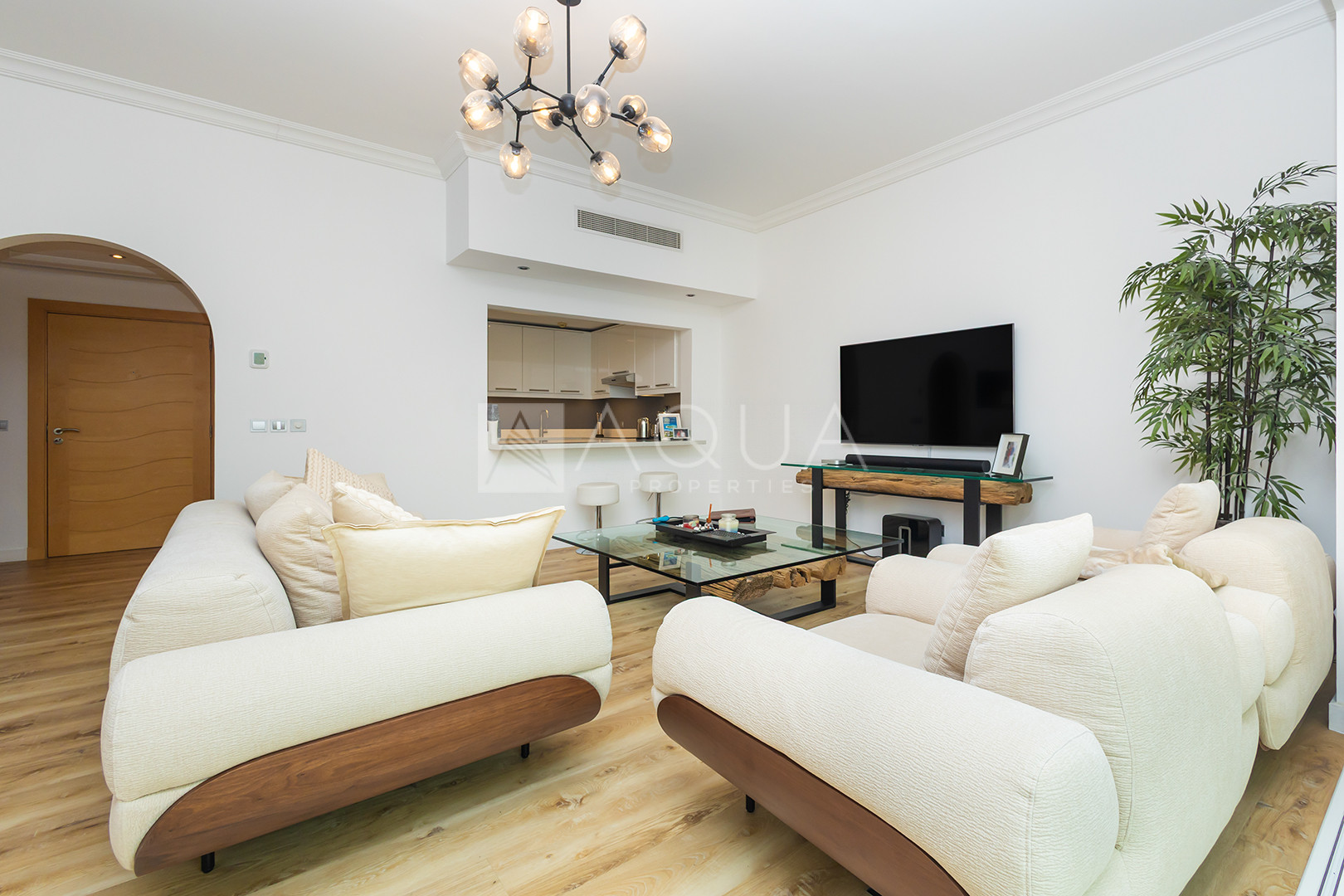 Immaculate Extended 2 BR | Renovated | VOT