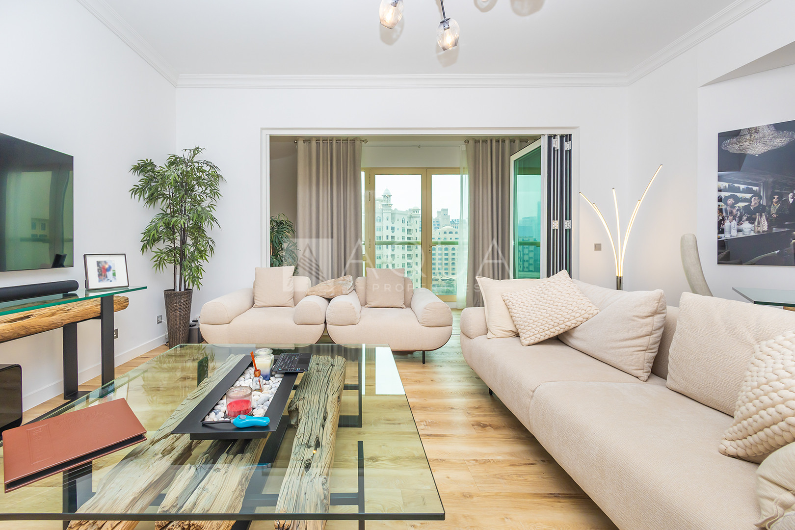 Immaculate Extended 2 BR | Renovated | VOT