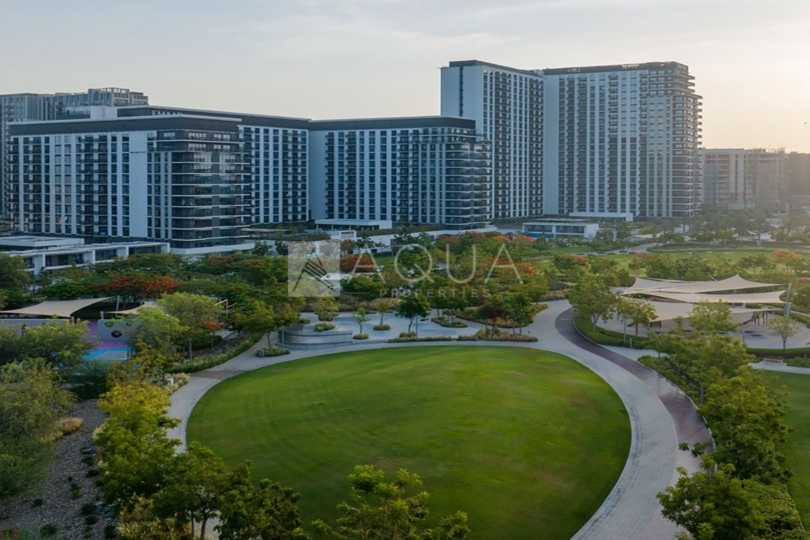 BRANDED | PARK ACCESS | MID FLOOR       