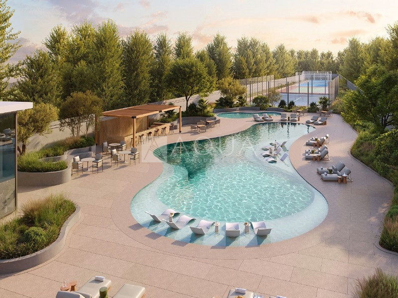 Branded 4 BR Luxury Villa | Premium Location