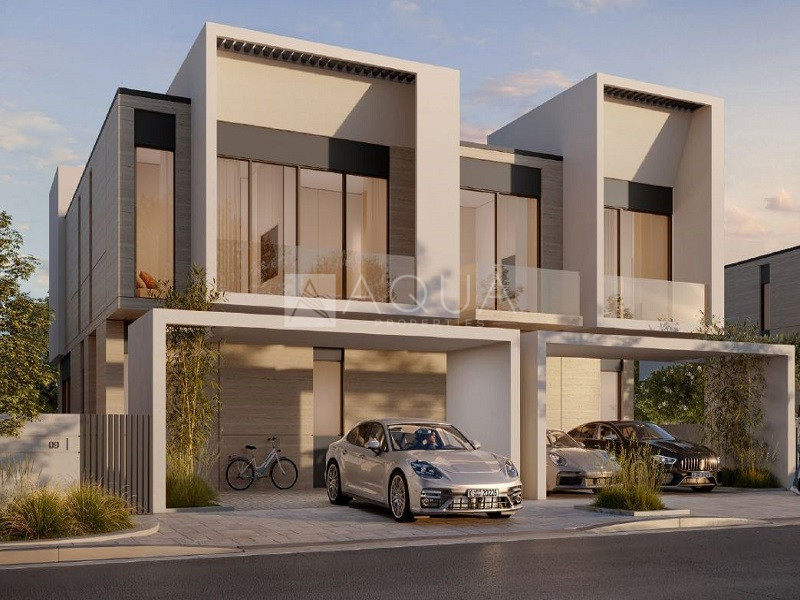 Branded 4 BR Luxury Villa | Premium Location