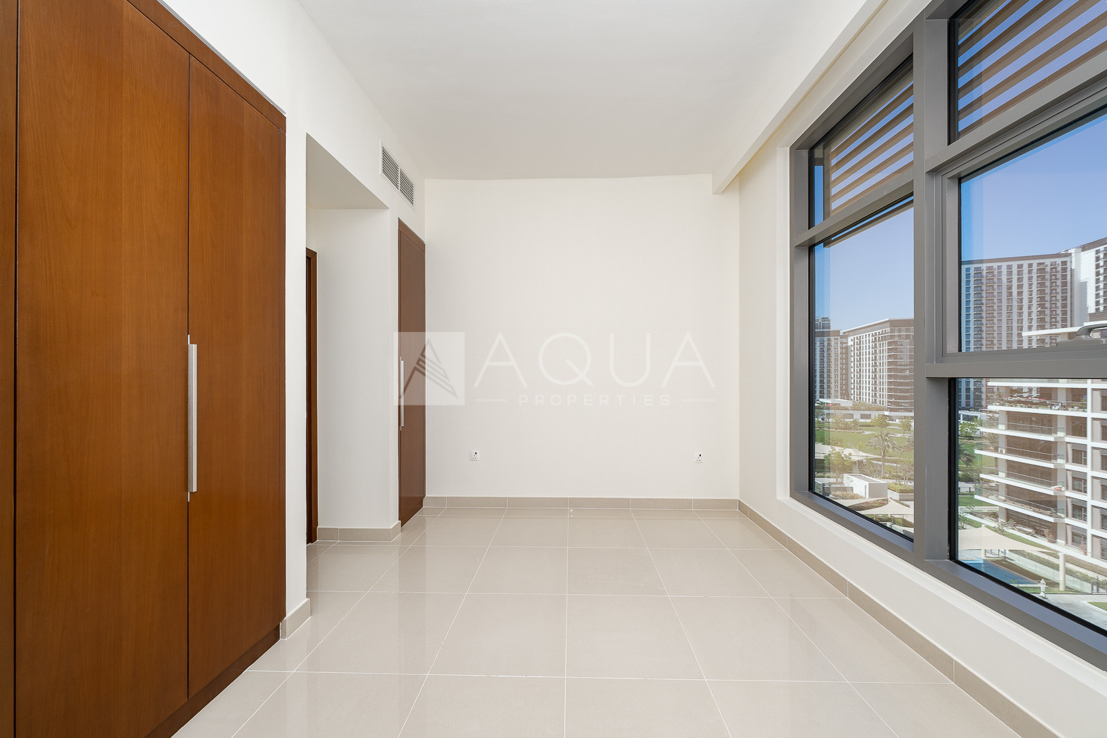 Duplex | Corner Unit | Contemporary       