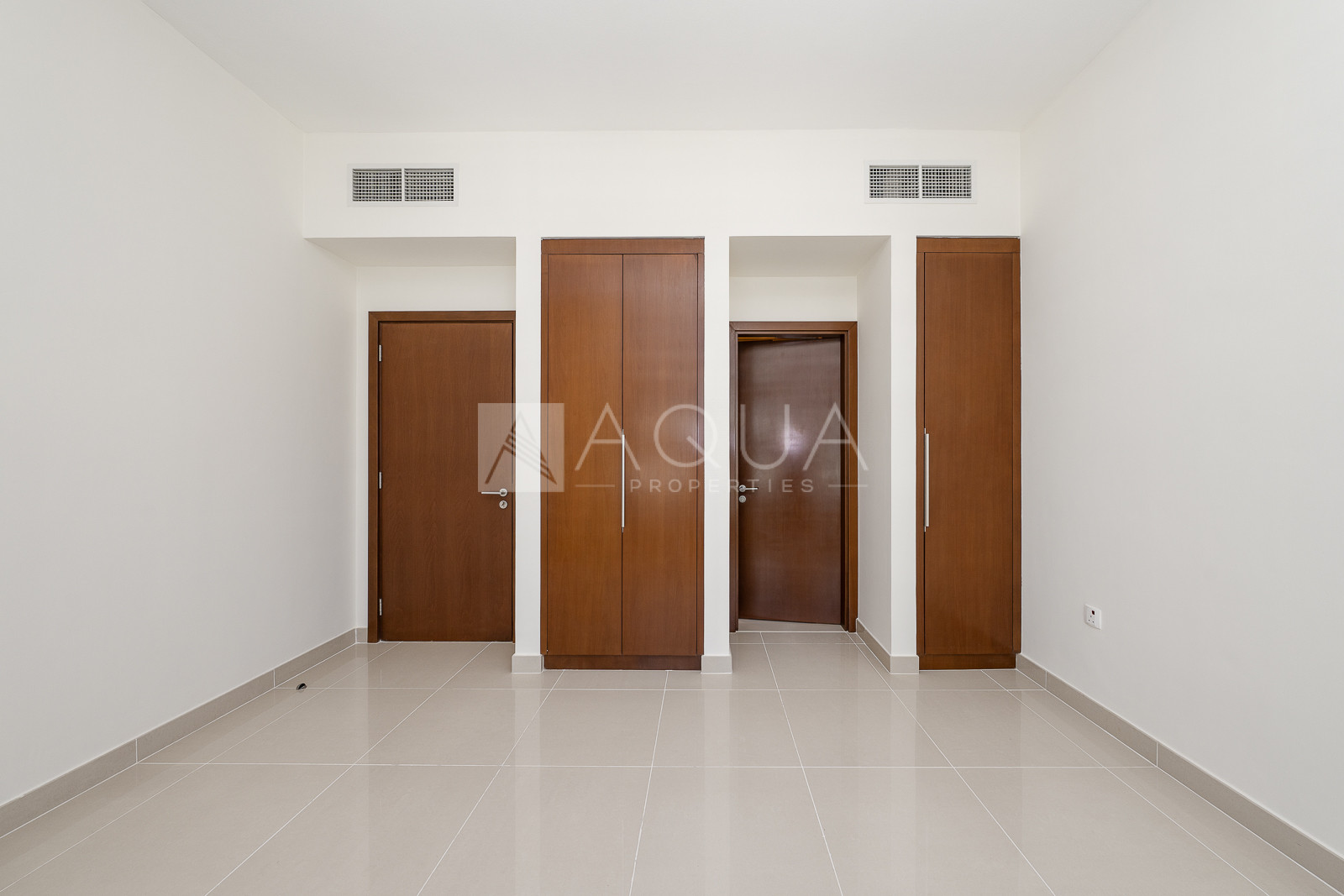 Duplex | Corner Unit | Contemporary       