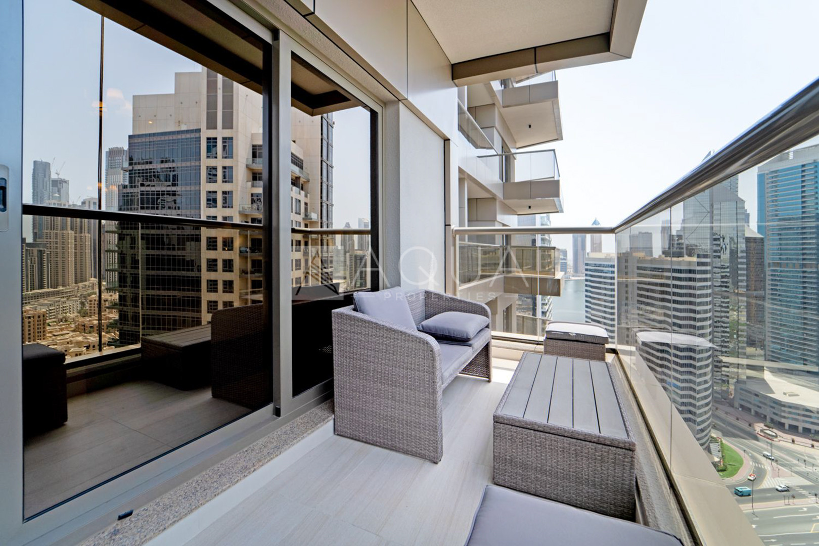 Burj Khalifa View l High Floor | Elegant