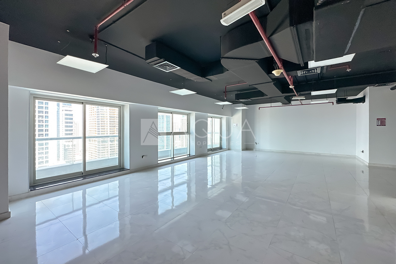 Spacious | Fitted | Amazing Lake View  | DMCC