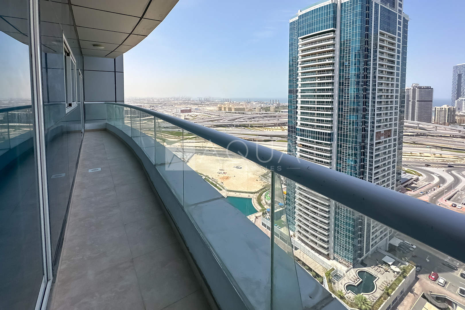 Spacious | Fitted | Amazing Lake View  | DMCC