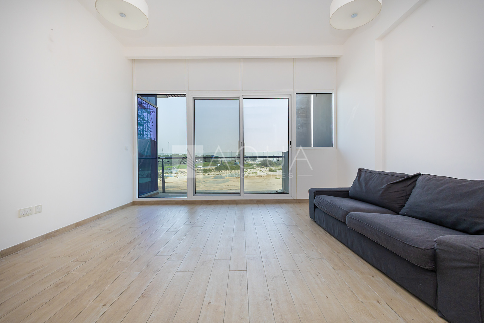 Ready to Move in l Unfurnished l 1BR    