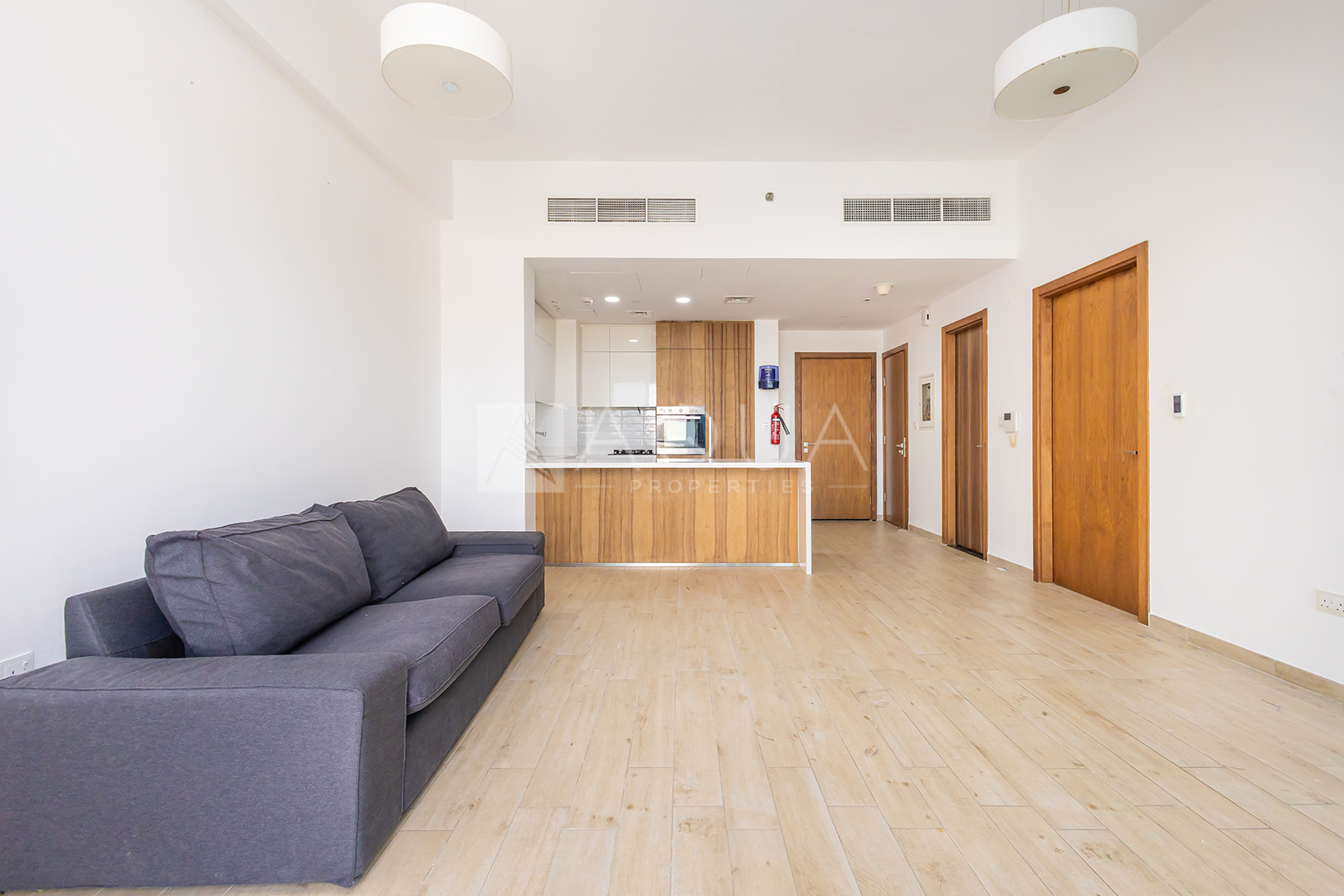 Ready to Move in l Unfurnished l 1BR    