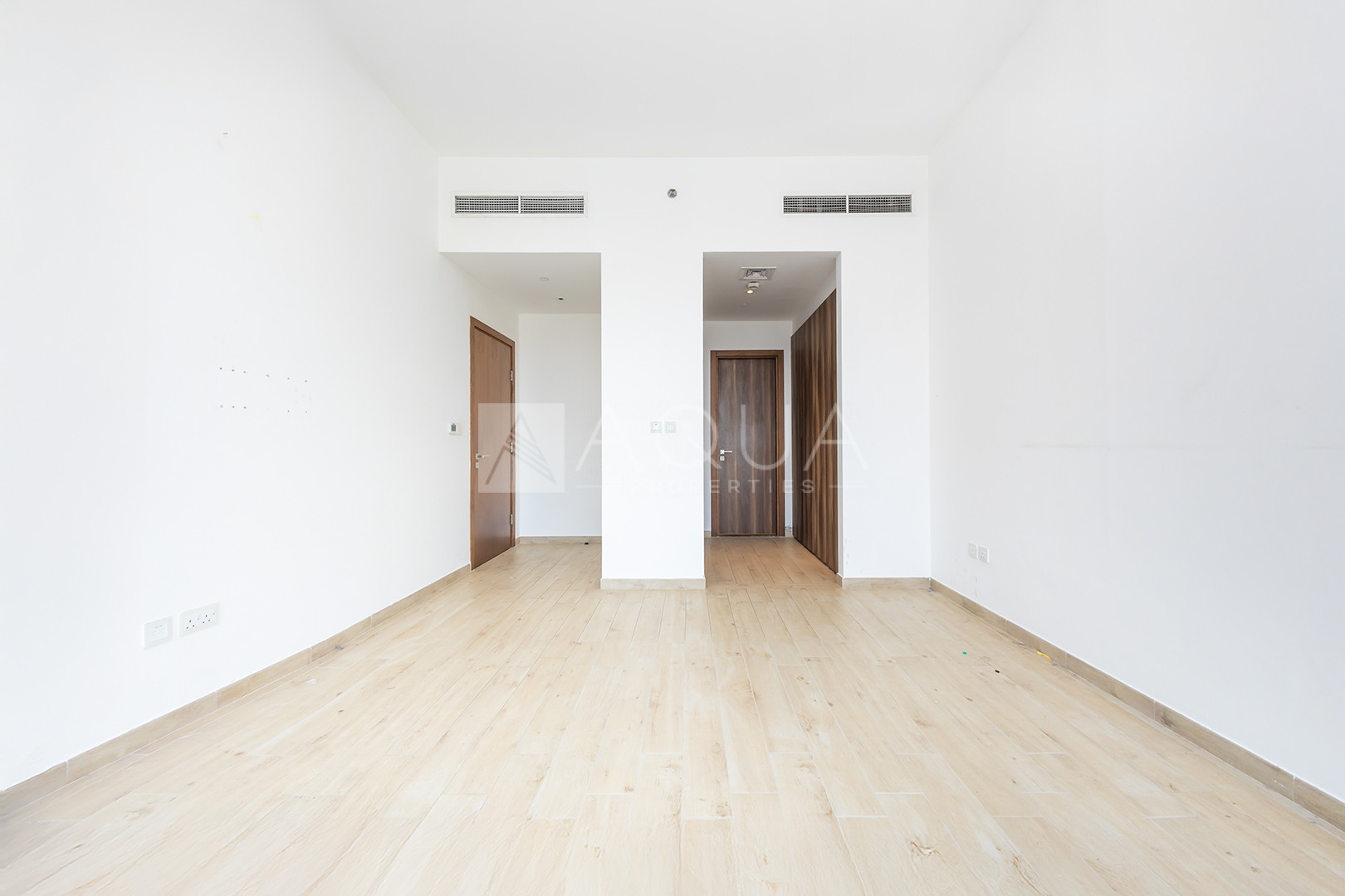 Ready to Move in l Unfurnished l 1BR    