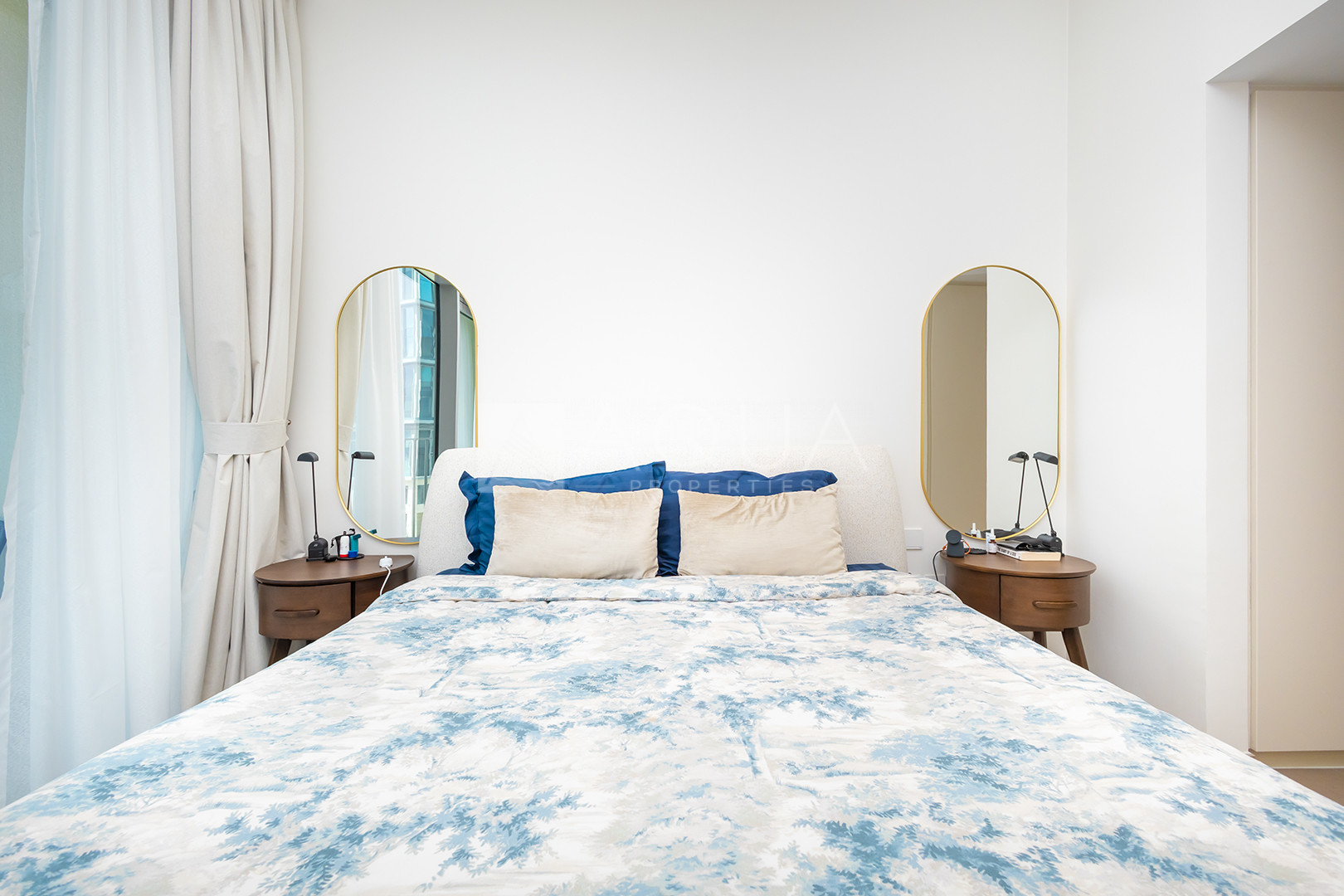 Exclusive | Contemporary | Pool View | Low Floor