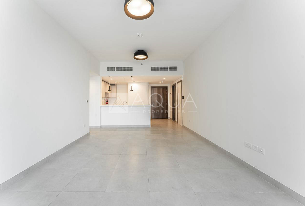 MID FLOOR | ZABEEL TOWER VIEW | VACANT  