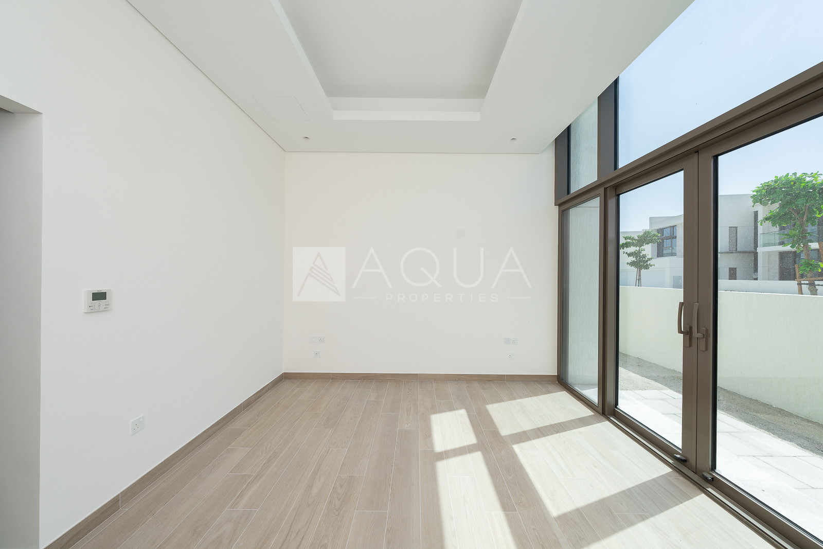 OPULENT LIVING | EXPERIENCE LUXURY | READY