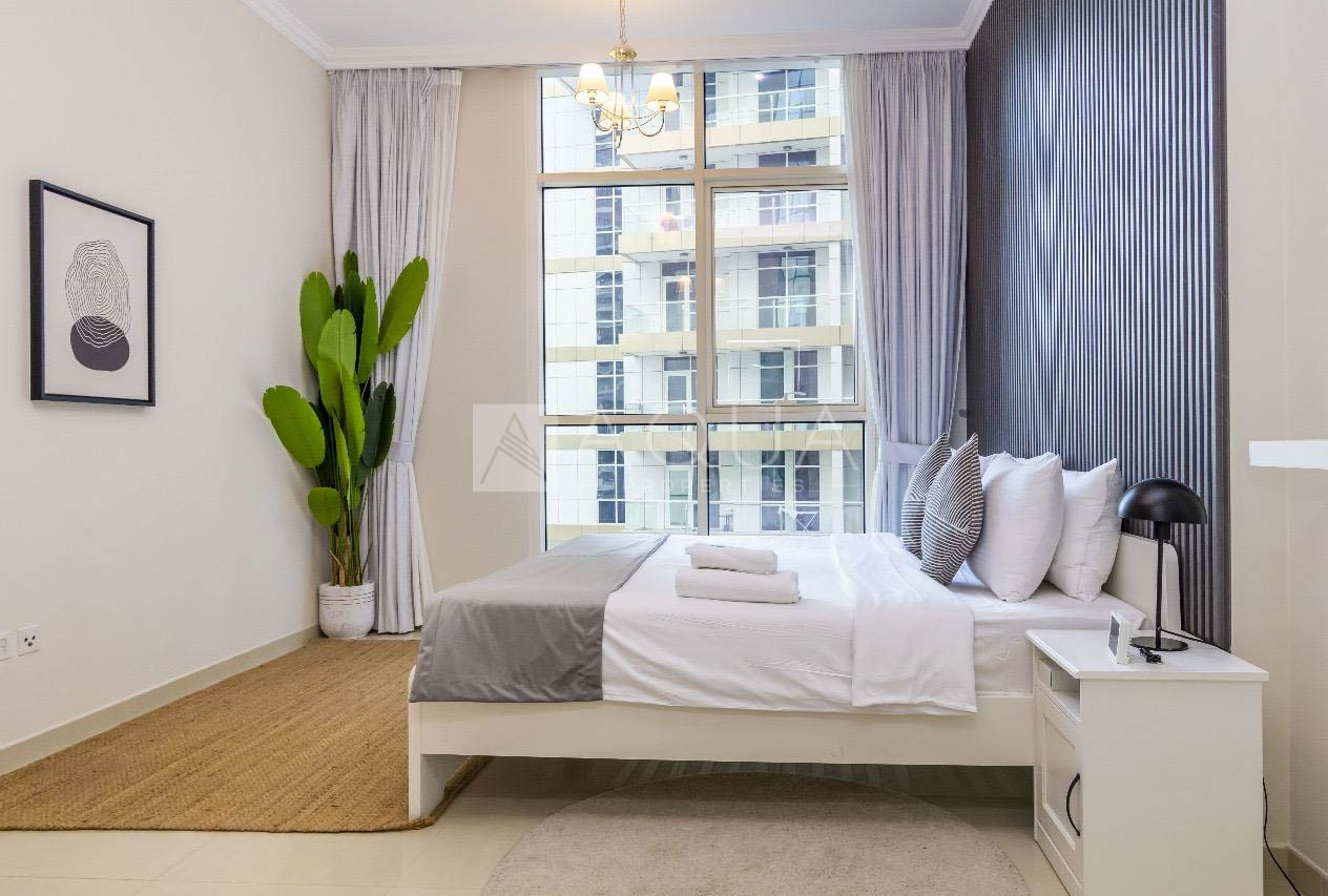 Hot Deal l Luxury Unit l Vacant         