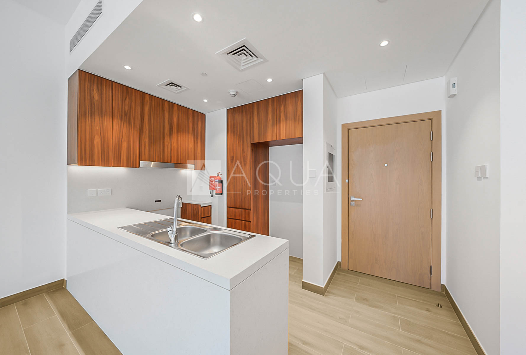 MARINA VIEW | BRAND NEW | READY TO MOVE   