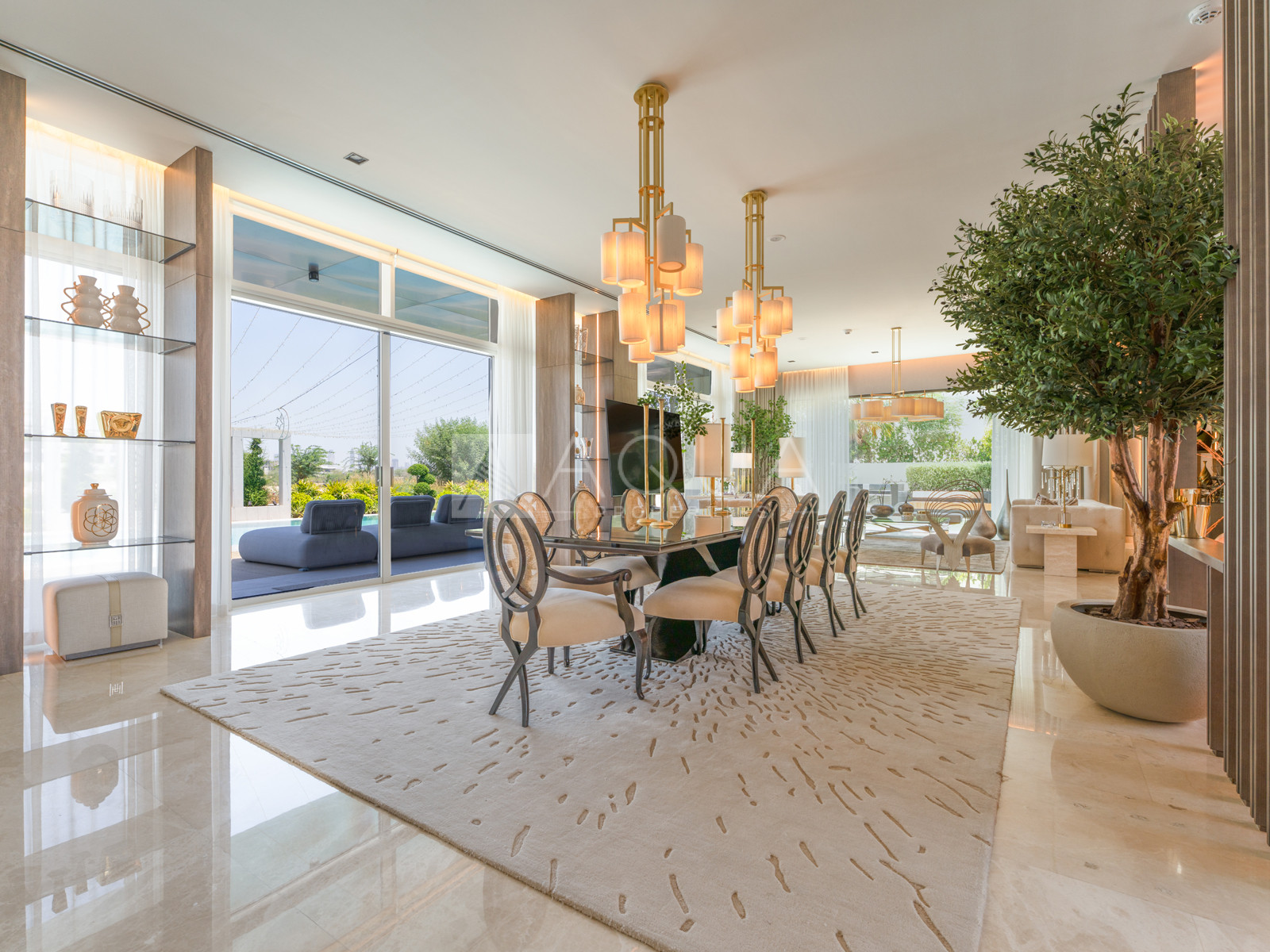 Exclusive Golf Course & Skyline View Villa