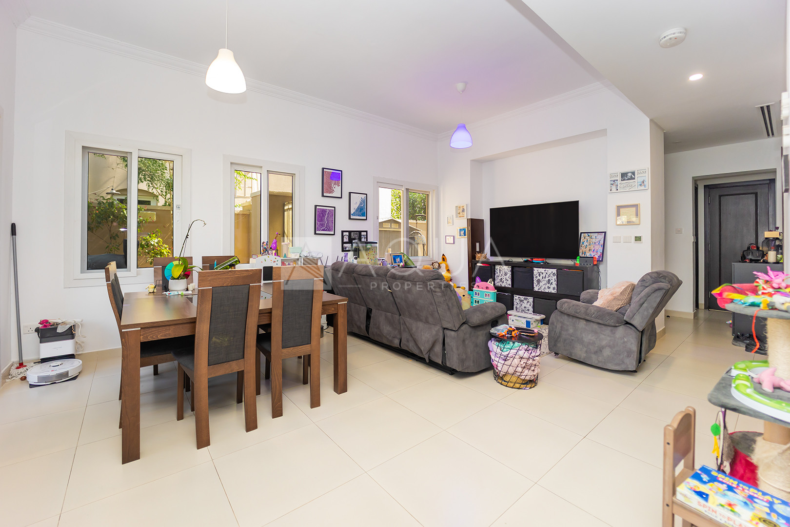 SINGLE ROW | VACANT ON TRANSFER | TYPE B