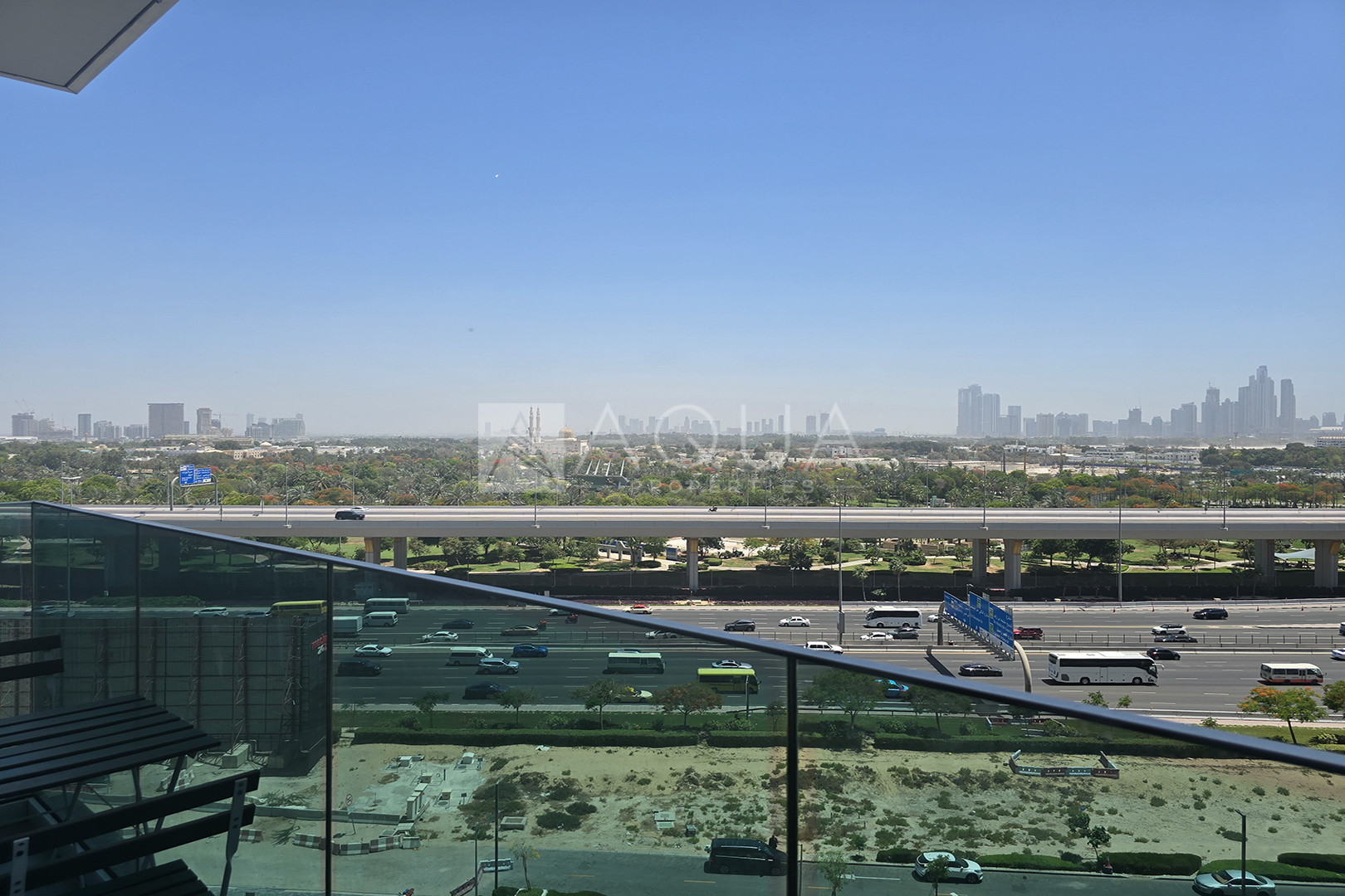 FULLY FURNISHED | PARK VIEW I 4 CHEQUES 