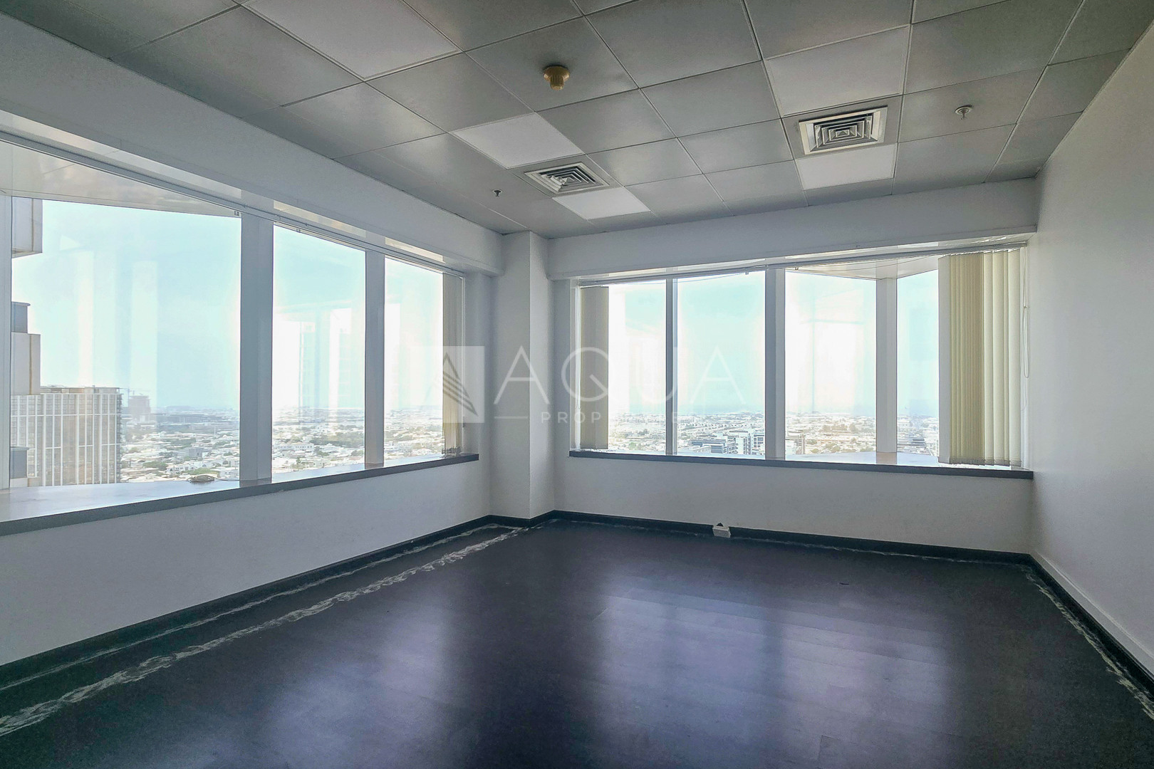 Partitioned office | Close to Metro     