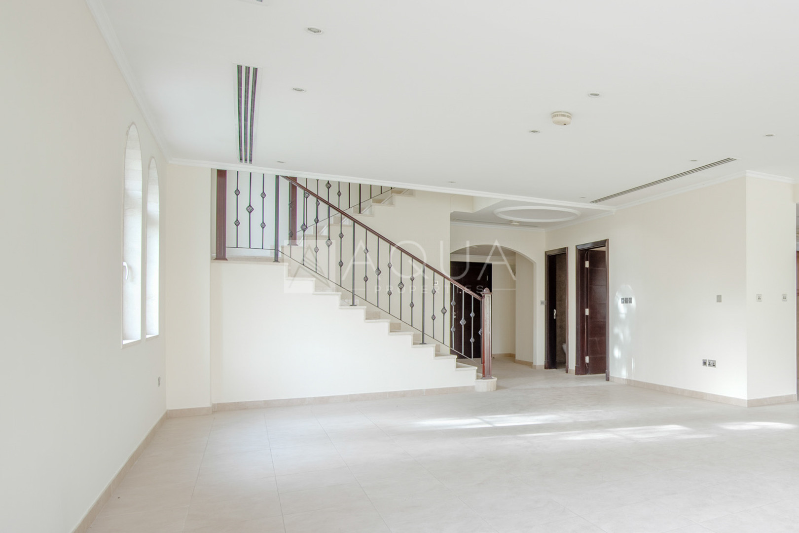 4BR Extended | Premium District 4 | Huge Plot