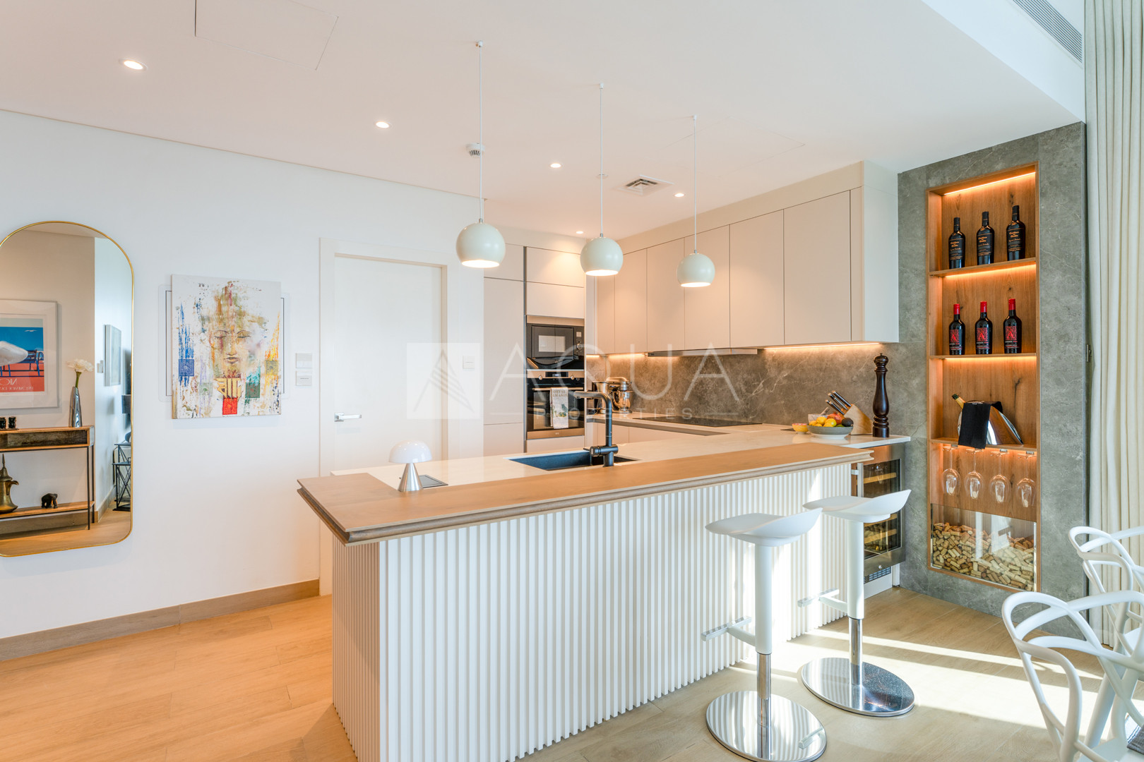 Stunning Sunsets | Upgraded | Corner Unit 