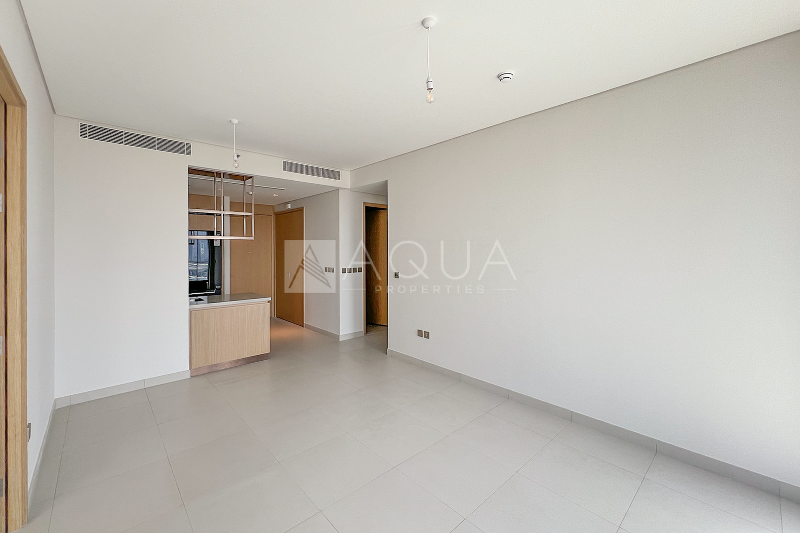 Burj Facing | Mall Access | Multiple Cheques