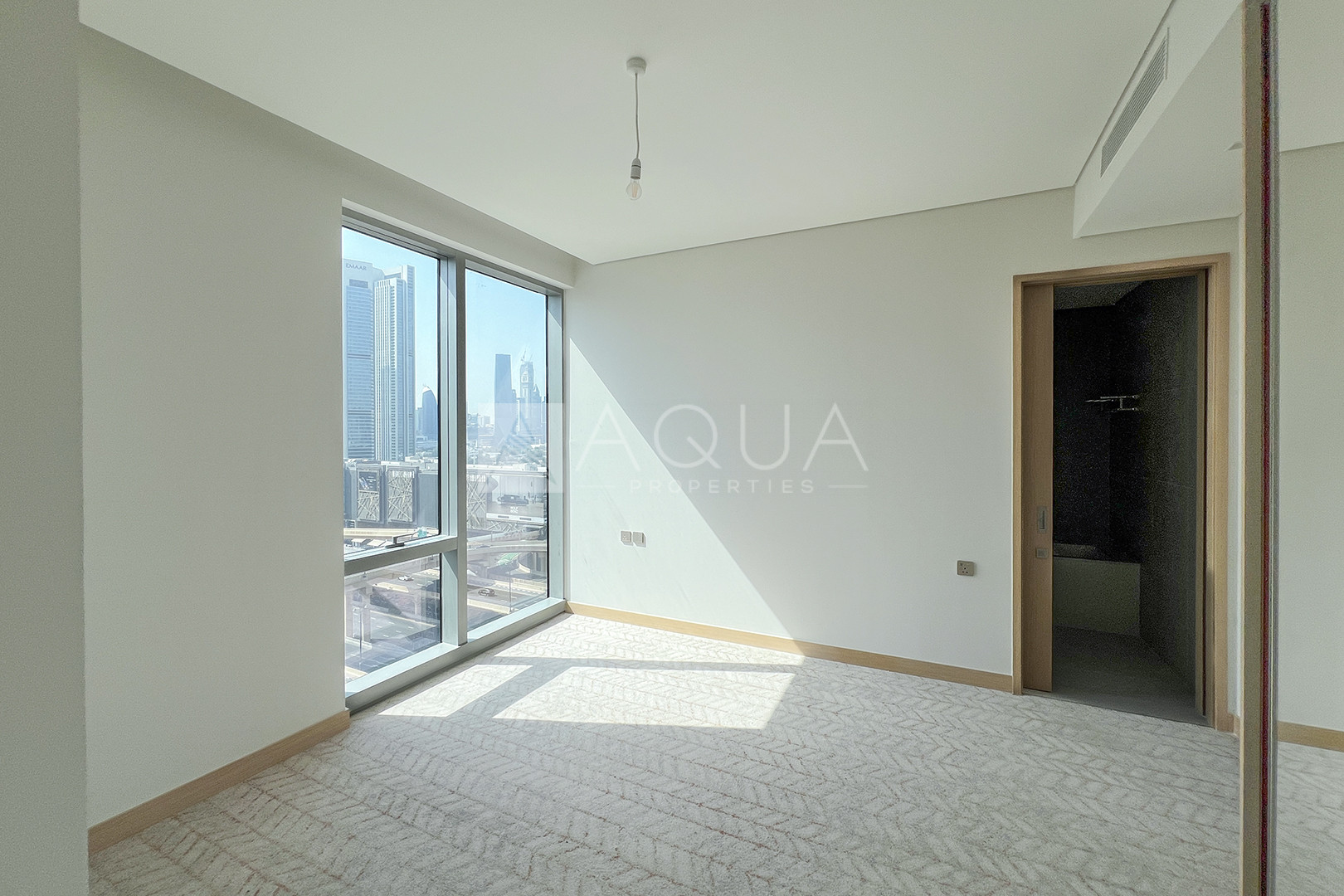 Burj Facing | Mall Access | Multiple Cheques