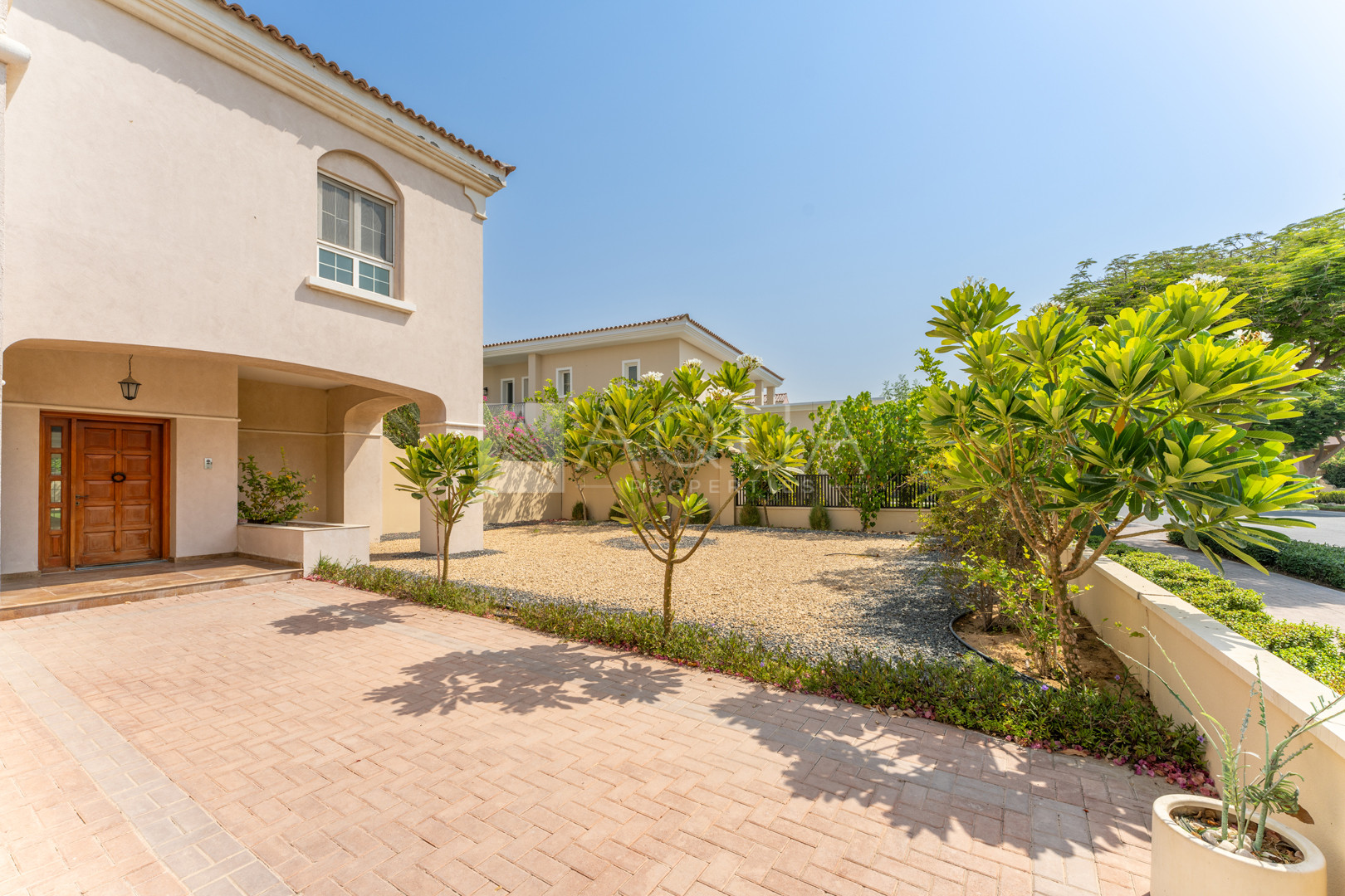 Well Maintained | Huge Plot | Near Pool 