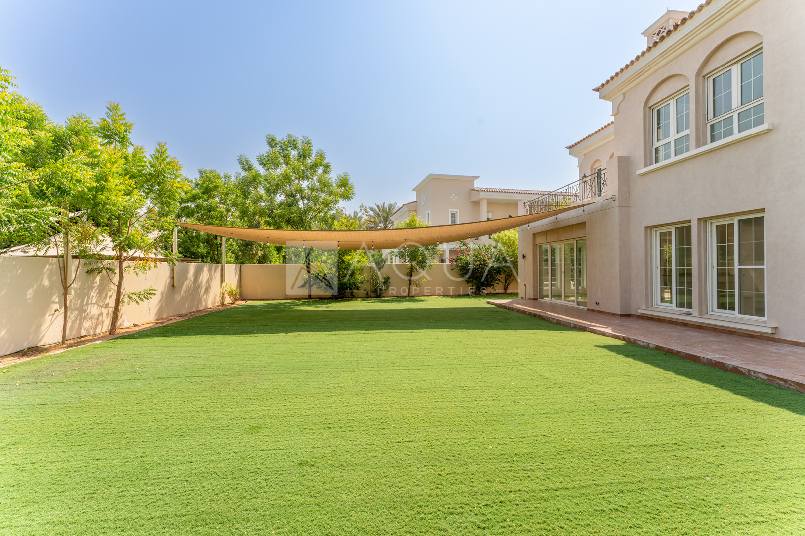 Well Maintained | Huge Plot | Near Pool 