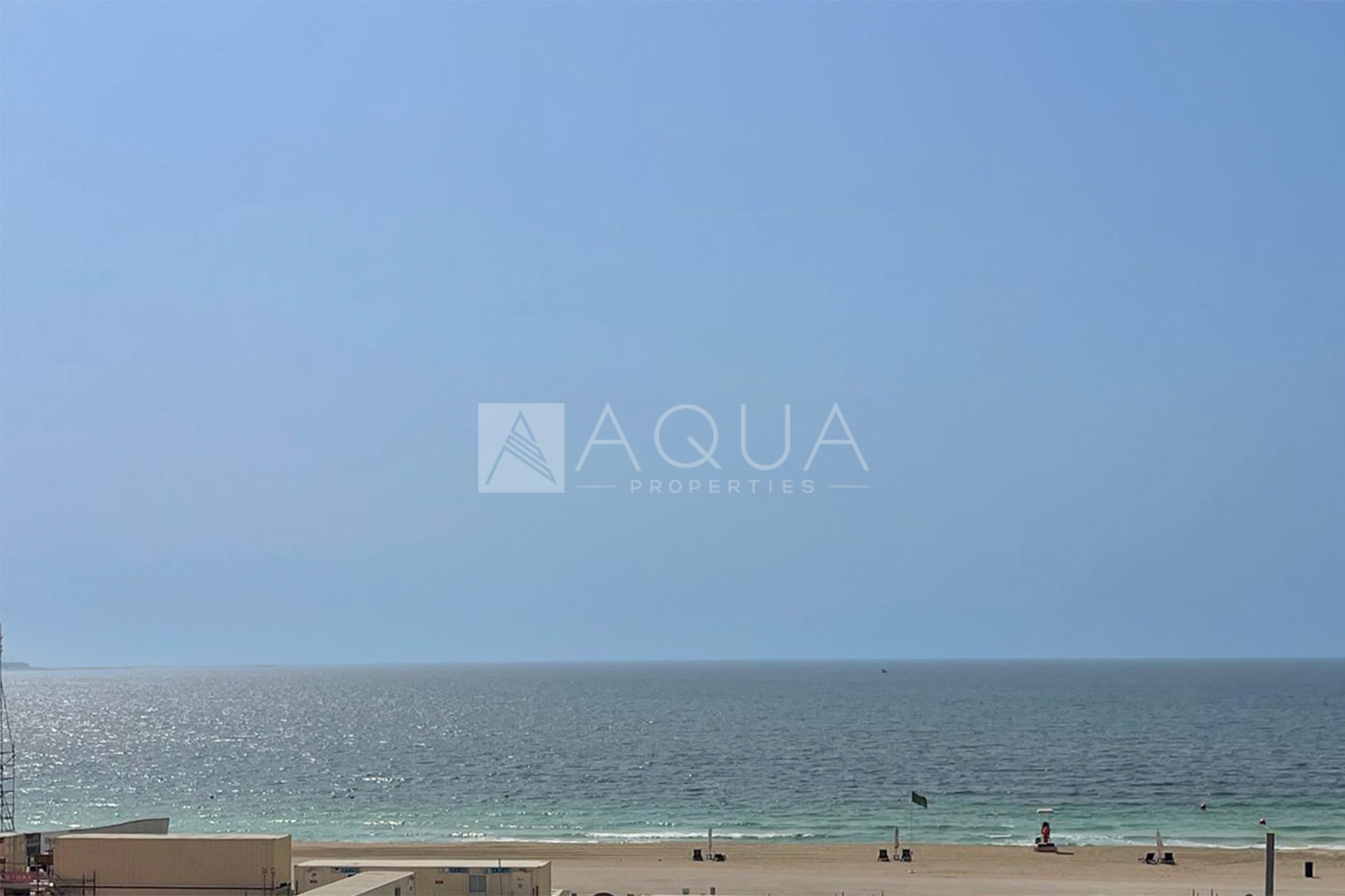 BEACH FRONT | CORNER | LUXURY MODERN LIVING 