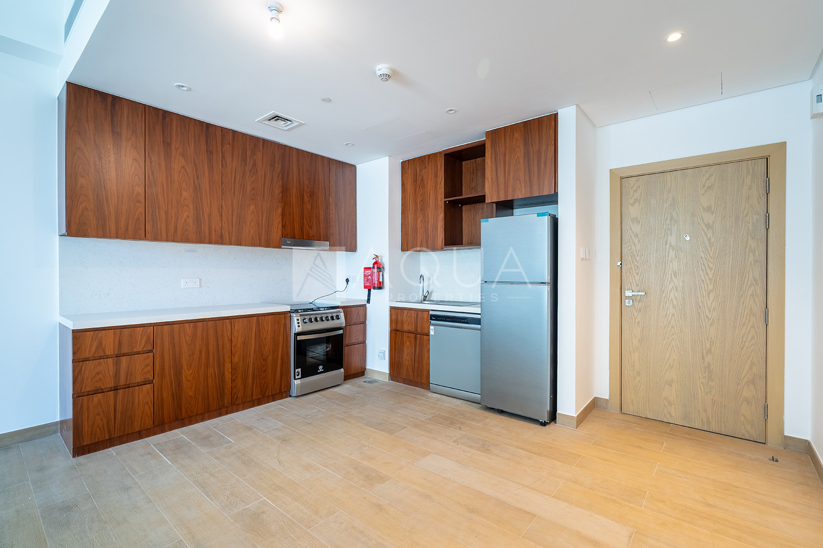 Low Floor  | Unfurnished  | With Appliances