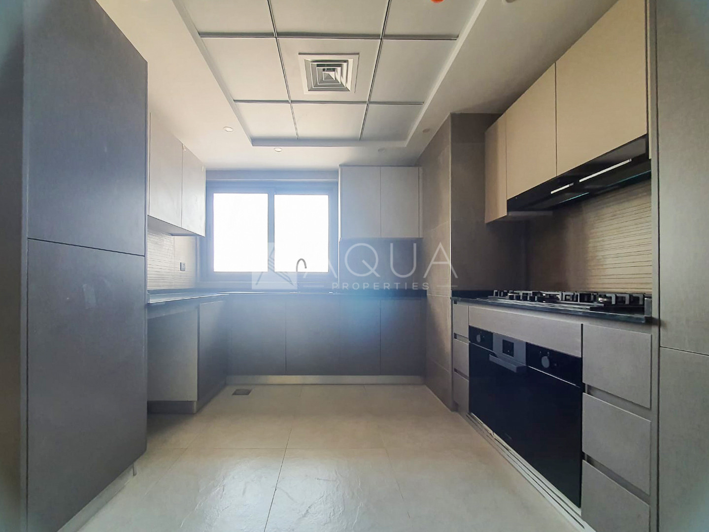 Spacious | Ready to Move In | Pool View 