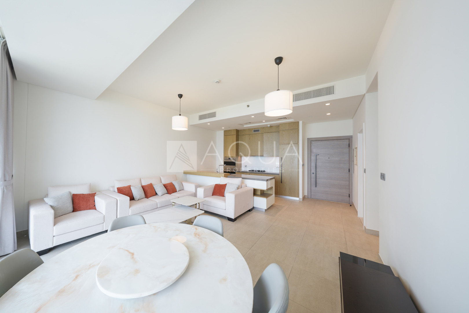 Bright Unit | Sea View | Spacious Layout