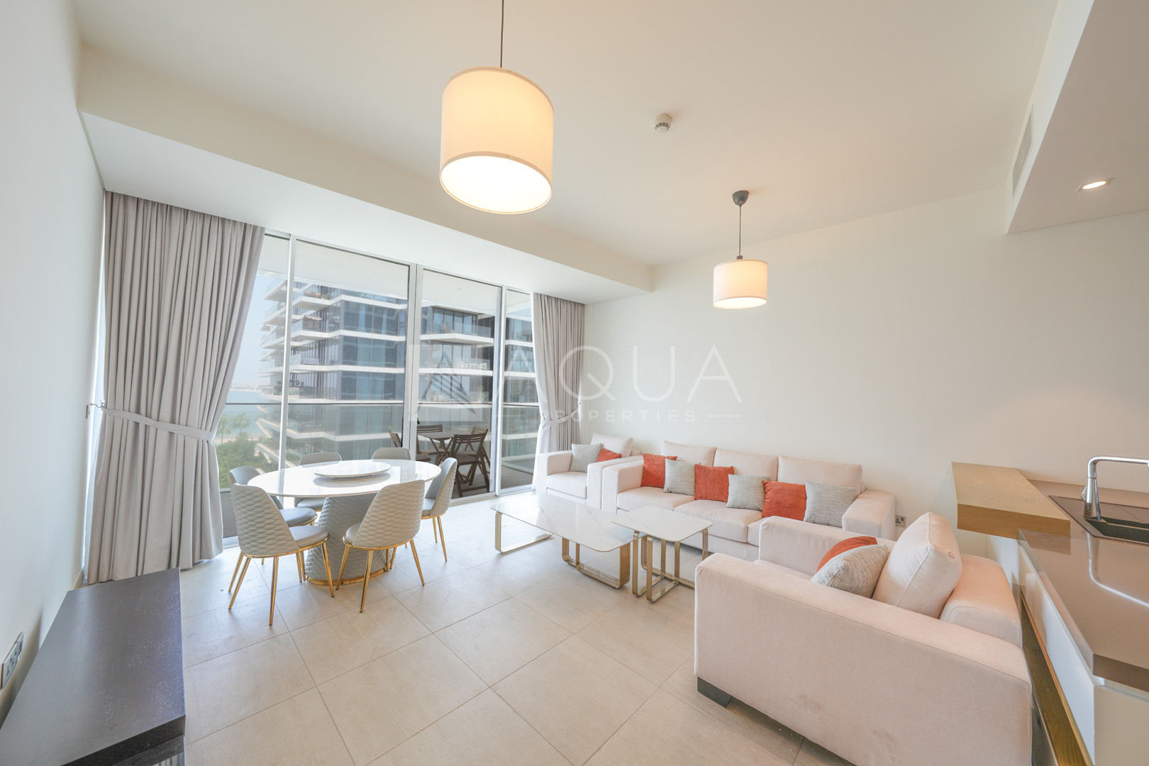 Bright Unit | Sea View | Spacious Layout