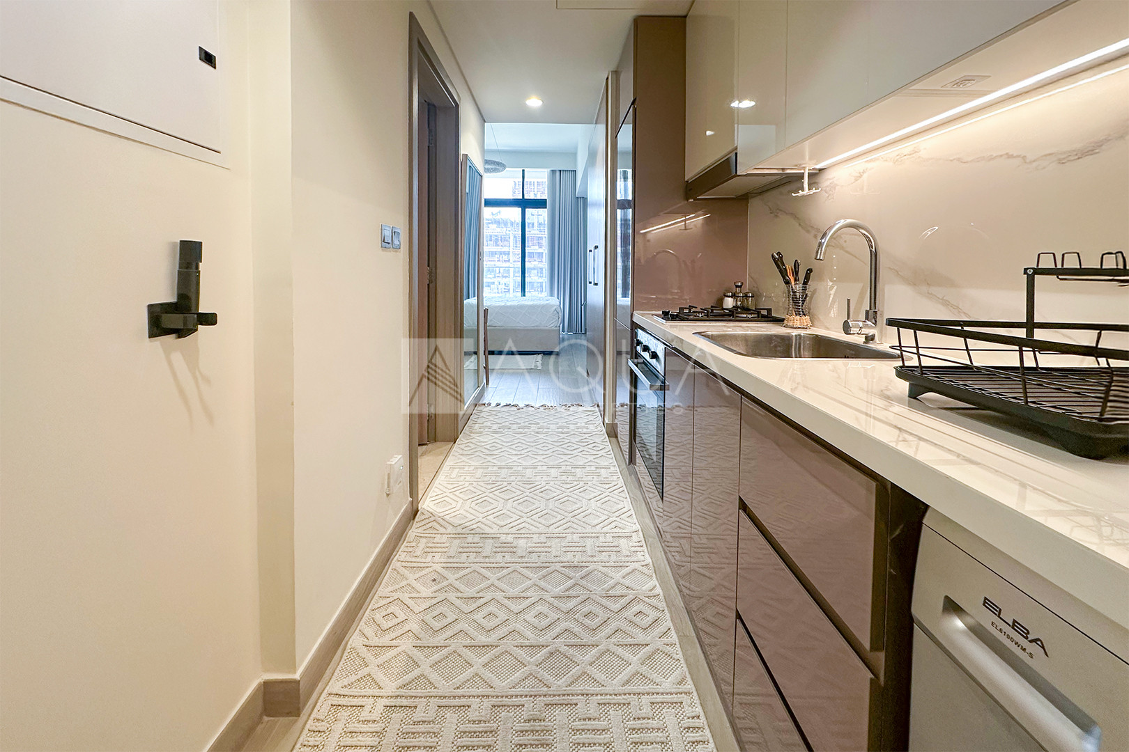 Fully Furnished | Cozy | Modern Studio  