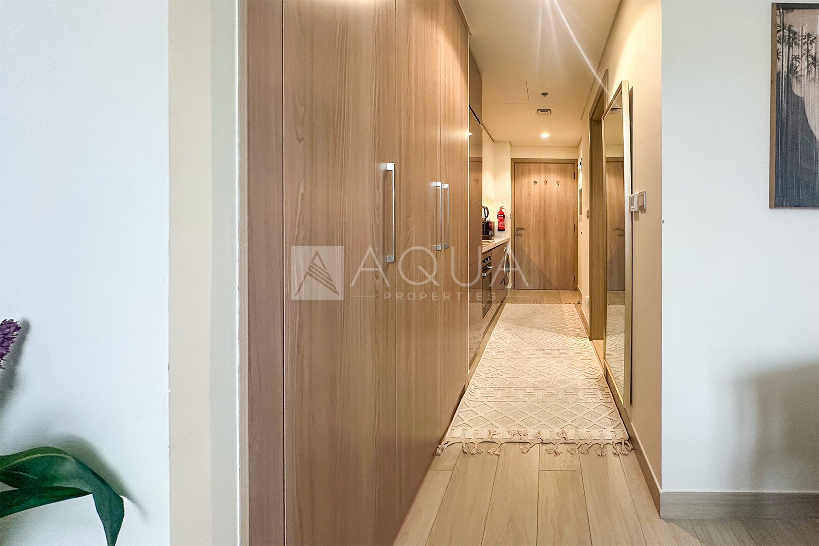 Fully Furnished | Cozy | Modern Studio  