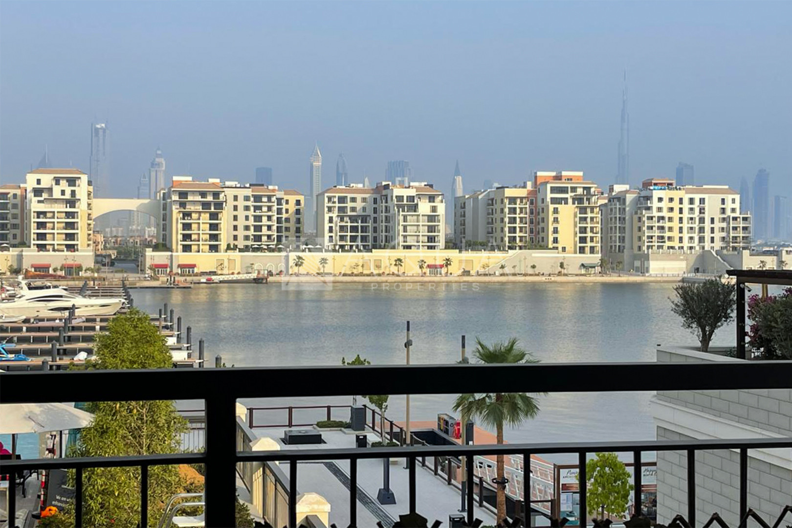 MARINA VIEW | FURNISHED | UPGRADED | BIG LAYOUT