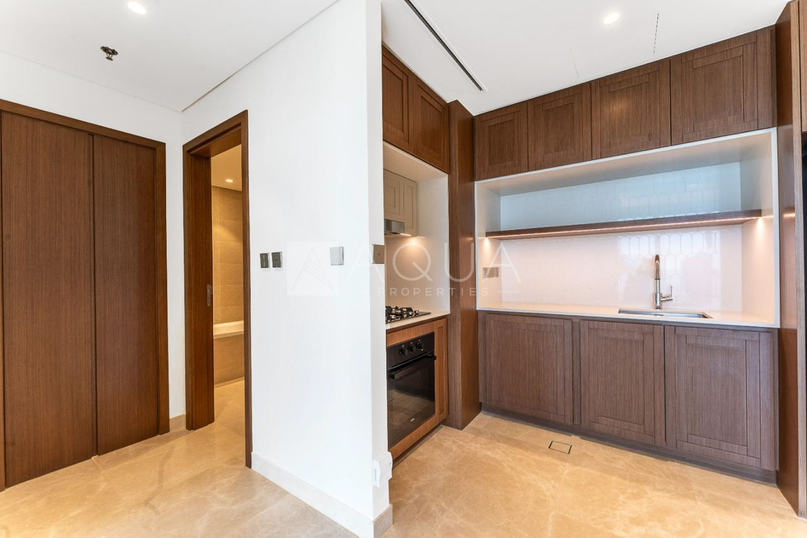 Vacant Unit | High Floor | Palm View    